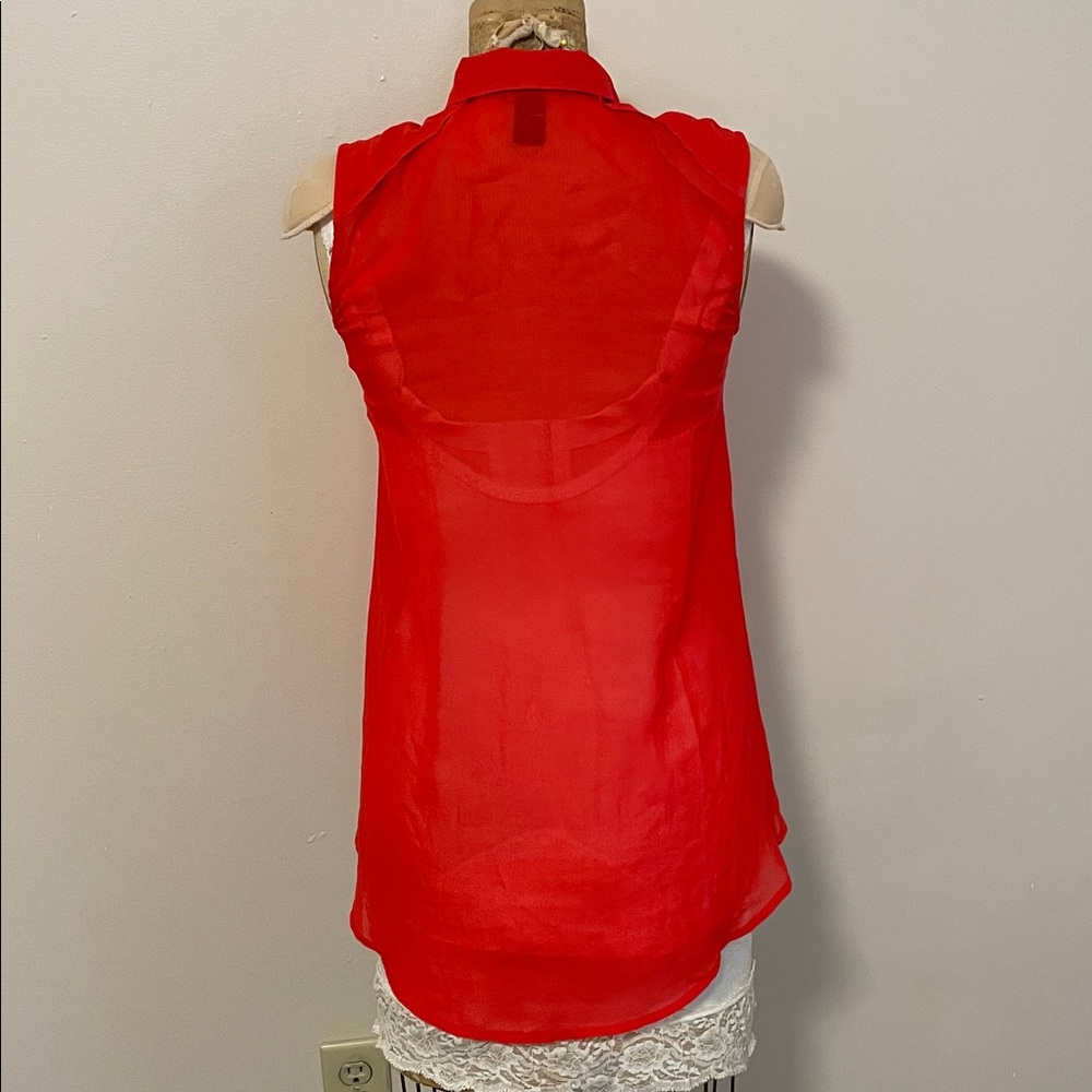 H&M Vibrant Red Sleeveless Blouse - Picture 2 of 3
